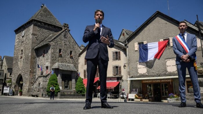Présidentielle 2027 : quand Gabriel Attal s’accapare les comptes de soutien d’Emmanuel Macron sur les réseaux sociaux pour lancer sa campagne
